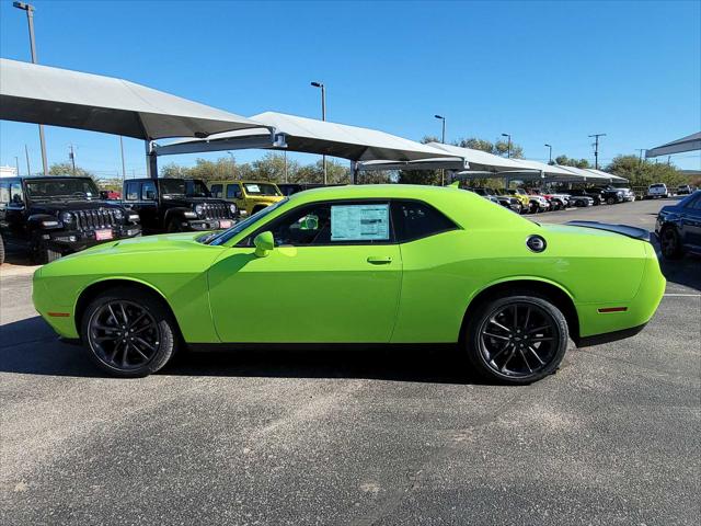 2023 Dodge Challenger CHALLENGER SXT AWD