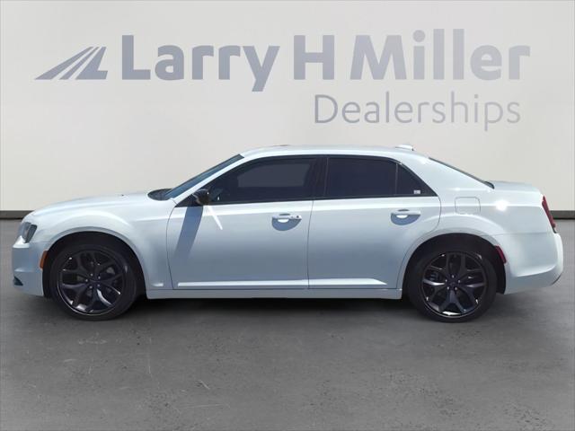 2023 Chrysler Chrysler 300 300 TOURING