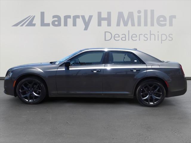 2023 Chrysler Chrysler 300 300 TOURING