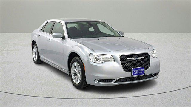 2023 Chrysler Chrysler 300 300 TOURING