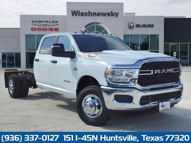 2024 RAM Ram 3500 Chassis Cab RAM 3500 SLT CREW CAB CHASSIS 4X4 60 CA