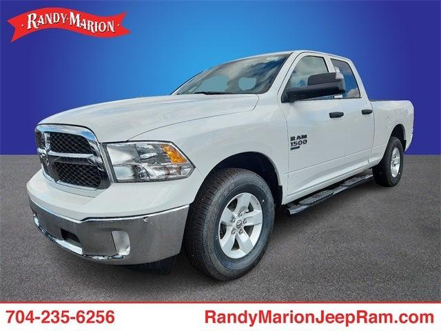 2023 RAM Ram 1500 Classic RAM 1500 CLASSIC TRADESMAN QUAD CAB 4X4 64 BOX