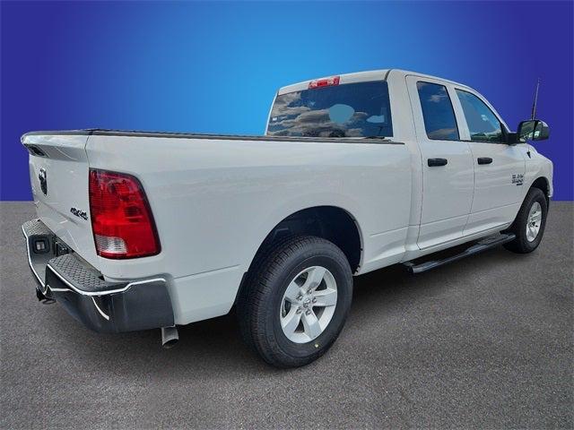 2023 RAM Ram 1500 Classic RAM 1500 CLASSIC TRADESMAN QUAD CAB 4X4 64 BOX