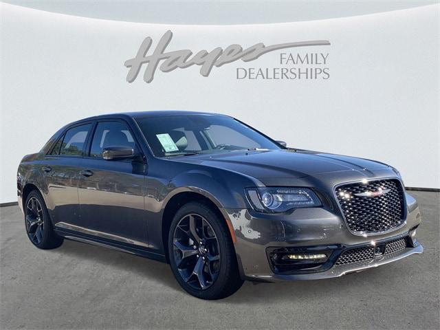 2023 Chrysler Chrysler 300 300S V8