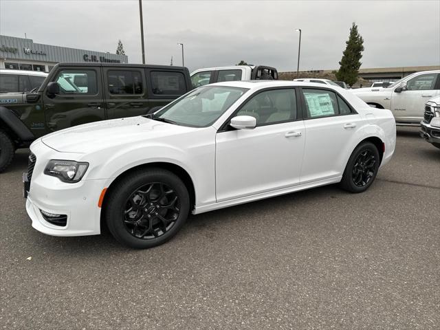 2023 Chrysler Chrysler 300 300 TOURING L AWD