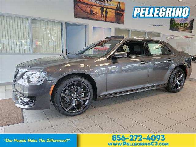 2023 Chrysler Chrysler 300 300S V8