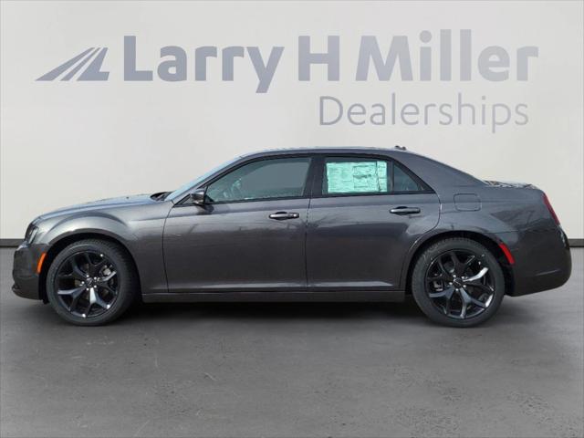 2023 Chrysler Chrysler 300 300S V6