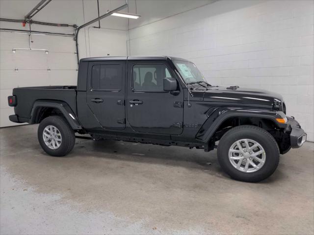 2023 Jeep Gladiator GLADIATOR SPORT S 4X4