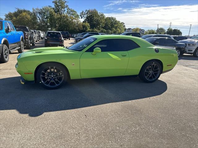 2023 Dodge Challenger CHALLENGER R/T SCAT PACK