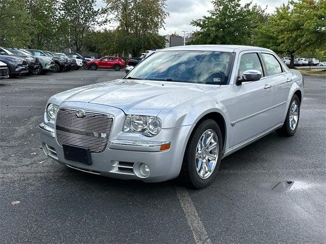2005 Chrysler 300C Base