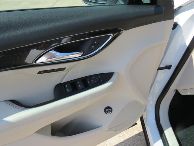 2021 Buick Envision FWD Essence