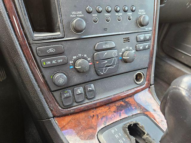 2006 Volvo V70 2.5T
