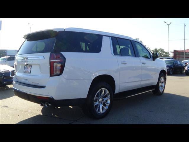 2022 Chevrolet Suburban 4WD Premier