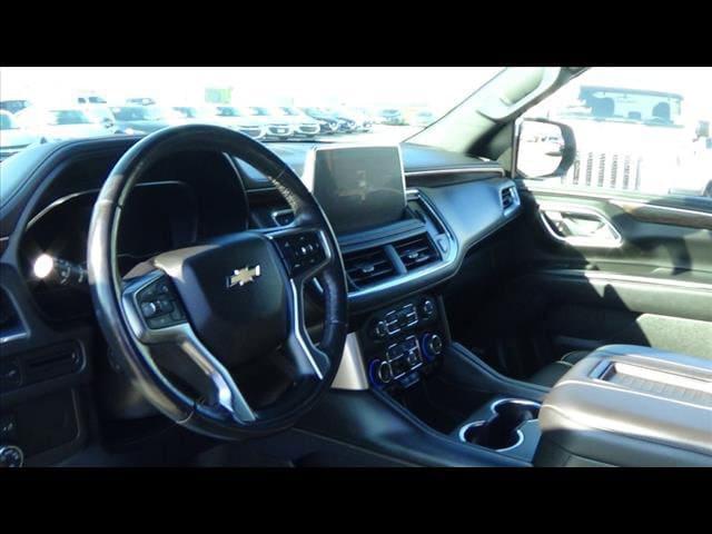 2022 Chevrolet Suburban 4WD Premier