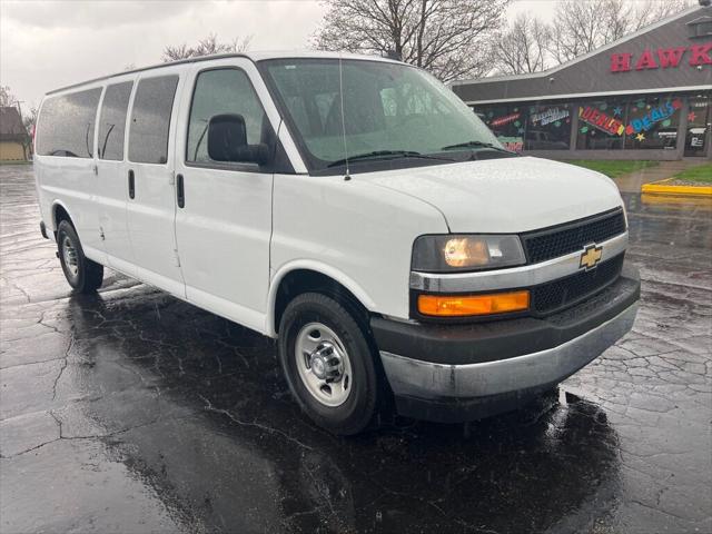2017 Chevrolet Express LT