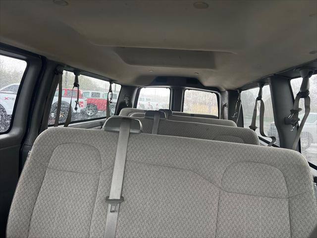2017 Chevrolet Express LT