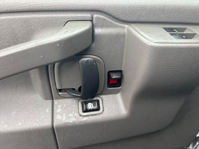 2017 Chevrolet Express LT