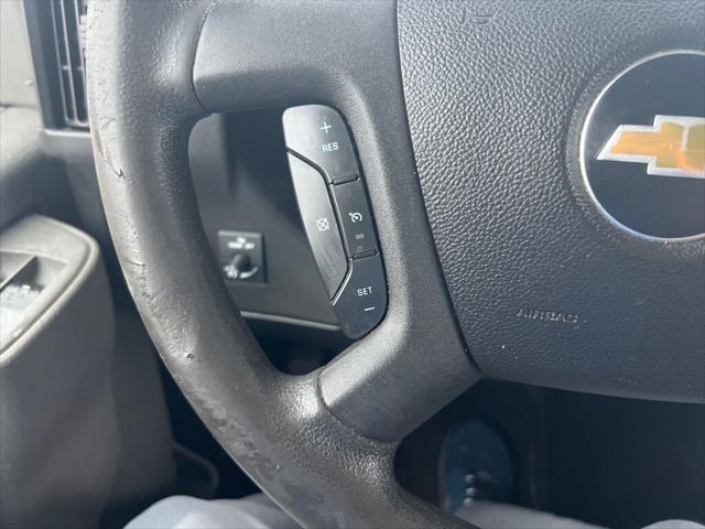 2017 Chevrolet Express LT