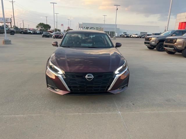 2024 Nissan Altima SL FWD