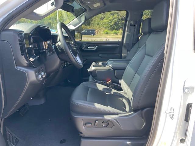 2023 GMC Sierra 1500 4WD Crew Cab Short Box SLT