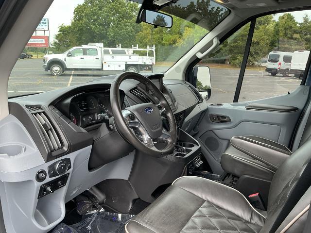 2019 Ford Transit 148 WB Medium Roof Cargo