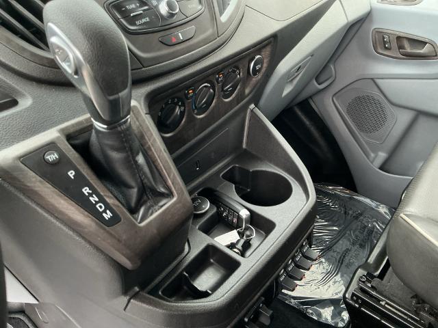 2019 Ford Transit 148 WB Medium Roof Cargo