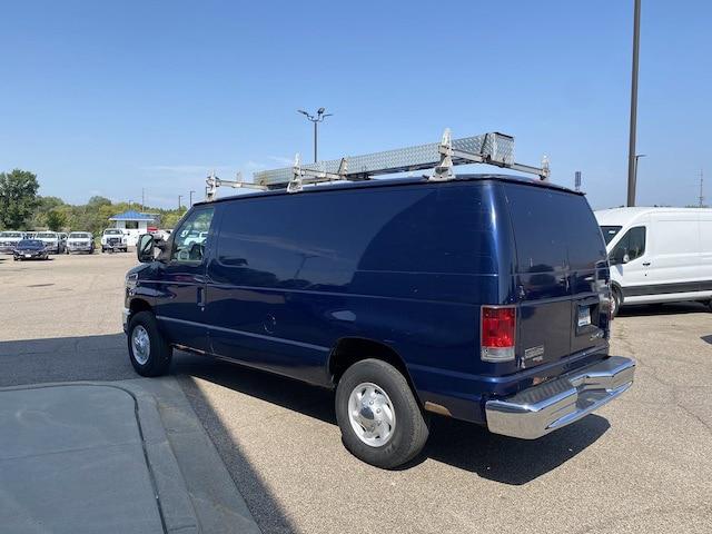 2013 Ford E-350 Super Duty Commercial