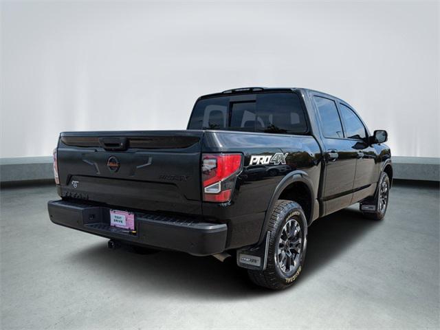 2020 Nissan Titan Crew Cab PRO-4X 4x4