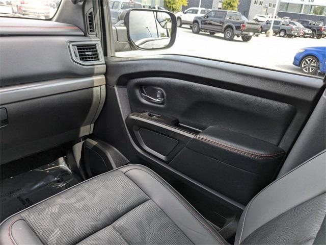 2020 Nissan Titan Crew Cab PRO-4X 4x4