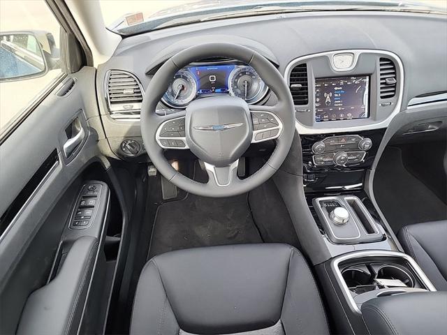 2023 Chrysler Chrysler 300 300 TOURING