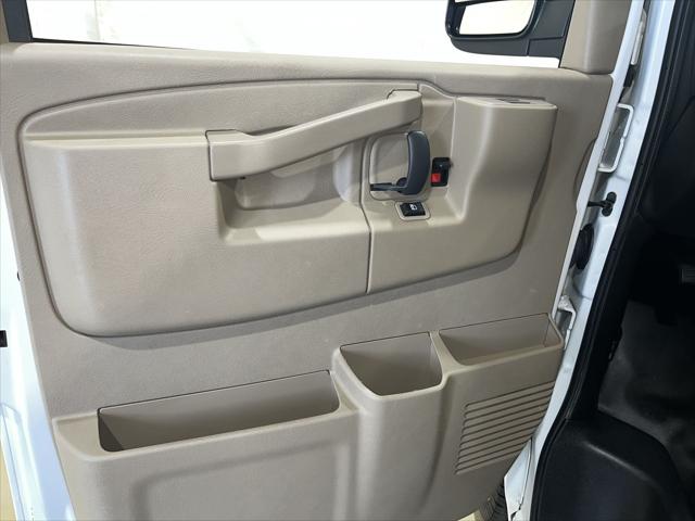 2020 Chevrolet Express Cargo RWD 2500 Regular Wheelbase WT