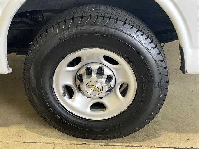 2020 Chevrolet Express Cargo RWD 2500 Regular Wheelbase WT