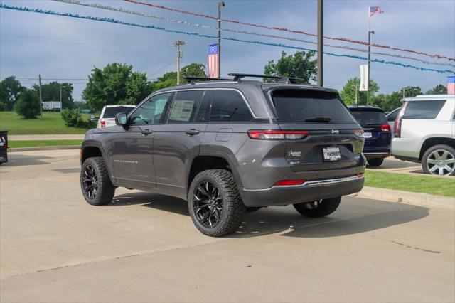 2023 Jeep Grand Cherokee GRAND CHEROKEE LAREDO 4X4