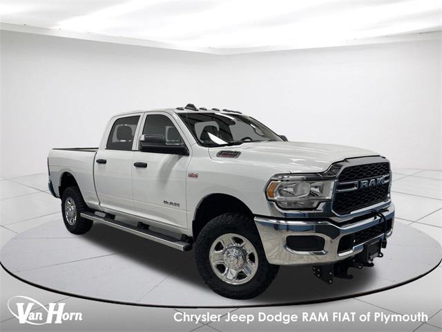 2022 RAM 2500 Tradesman Crew Cab 4x4 64 Box