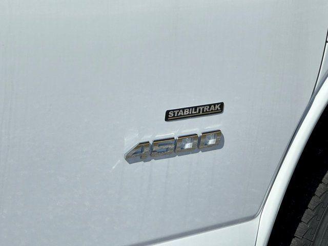 2023 GMC Savana Cutaway 4500 Van
