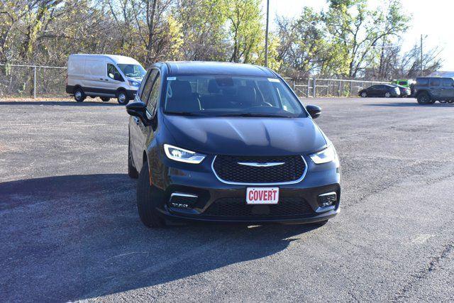 2024 Chrysler Pacifica Hybrid PACIFICA PLUG-IN HYBRID SELECT