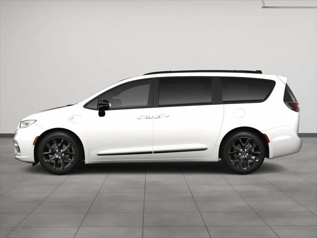 2024 Chrysler Pacifica Hybrid PACIFICA PLUG-IN HYBRID PREMIUM S APPEARANCE