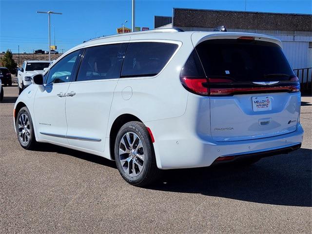 2024 Chrysler Pacifica Hybrid PACIFICA PLUG-IN HYBRID PINNACLE