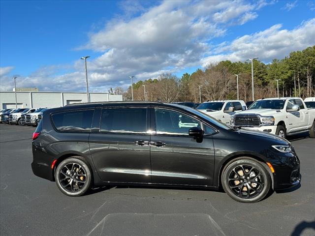 2024 Chrysler Pacifica PACIFICA LIMITED