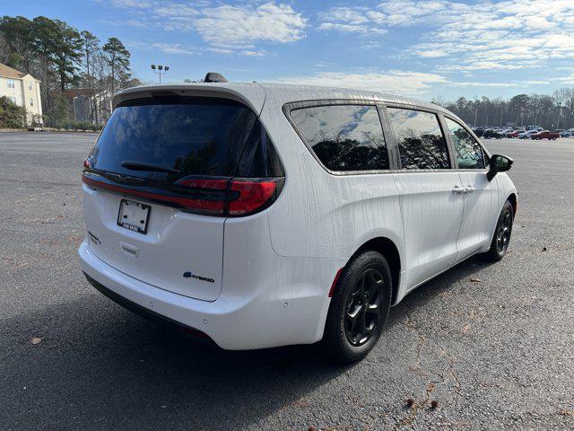 2024 Chrysler Pacifica Plug-In Hybrid PACIFICA PLUG-IN HYBRID S APPEARANCE