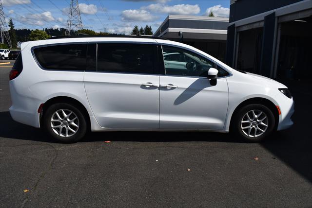 2020 Chrysler Voyager LXI