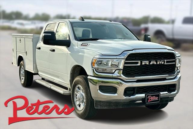 2024 RAM Ram 3500 RAM 3500 TRADESMAN CREW CAB 4X4 8 BOX