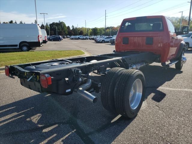2024 RAM Ram 5500 Chassis Cab RAM 5500 TRADESMAN CHASSIS REGULAR CAB 4X4 108 CA
