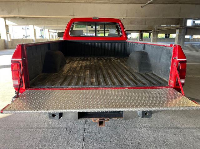 1990 Dodge D250 & W250 LE