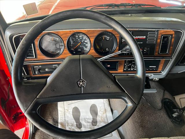 1990 Dodge D250 & W250 LE