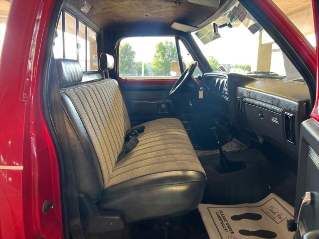1990 Dodge D250 & W250 LE