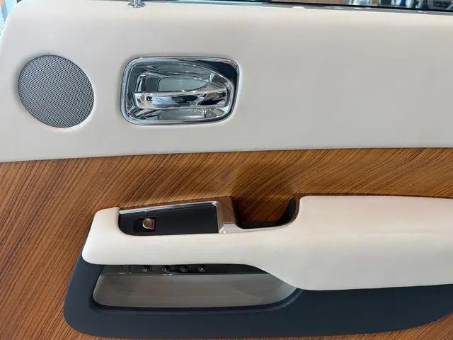 2017 Rolls-Royce Dawn Standard