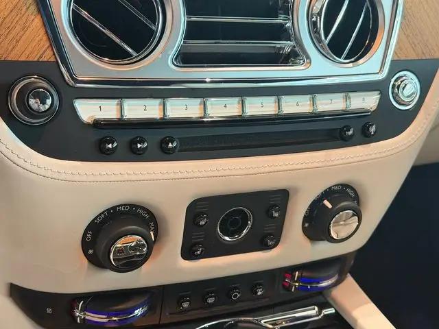 2017 Rolls-Royce Dawn Standard