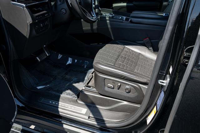 2023 Cadillac Escalade 4WD V-Series