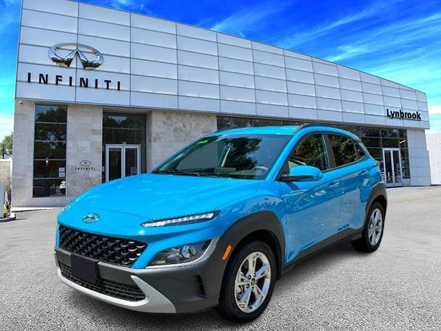 2023 Hyundai Kona SEL [2]